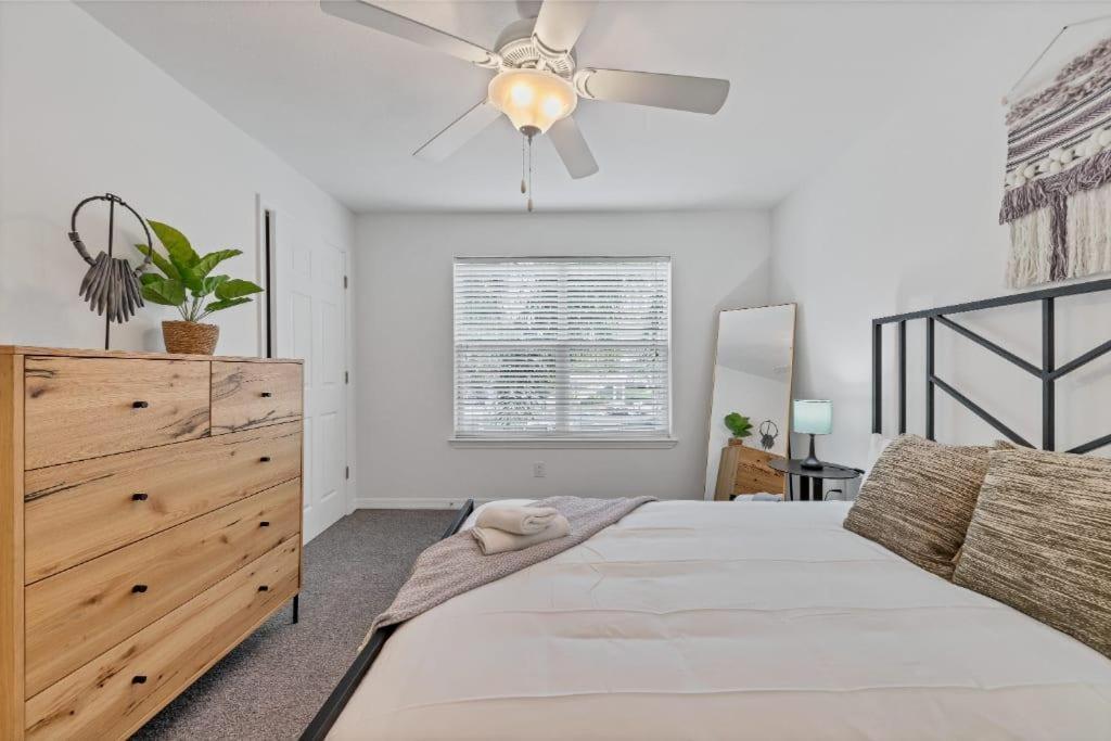 Scenic And Vibrant 1Br With Balcony Gym Pool Apartamento Bradenton Exterior foto